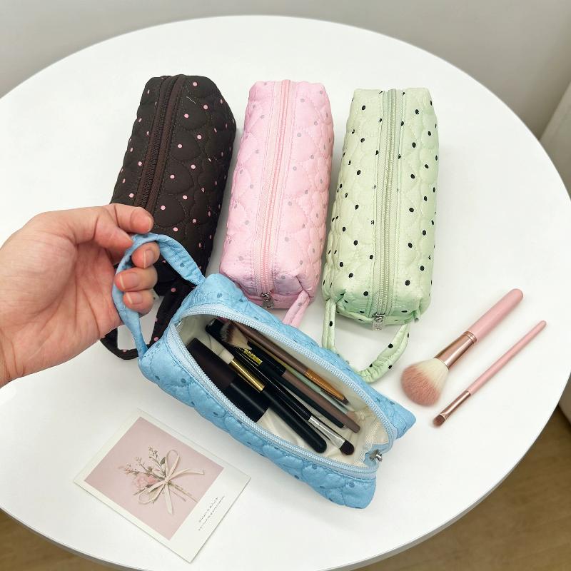 ポータブルなドット柄のコスメティックバッグ。ミニマルなデザイ - Cosmetic Bags のレビューと価格