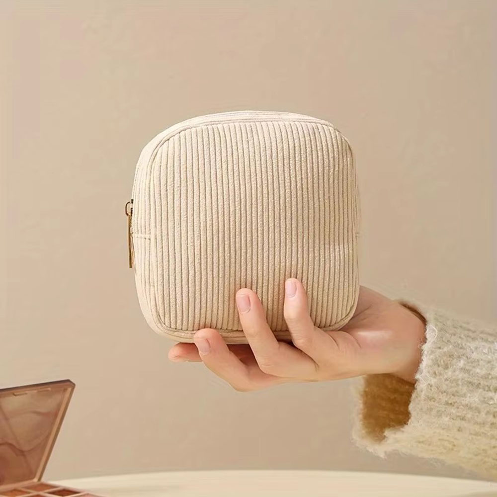 大容量サニタリーパッドバッグ 化粧品・口紅収納バッグ 下着・ - Cosmetic Bags のレビューと価格